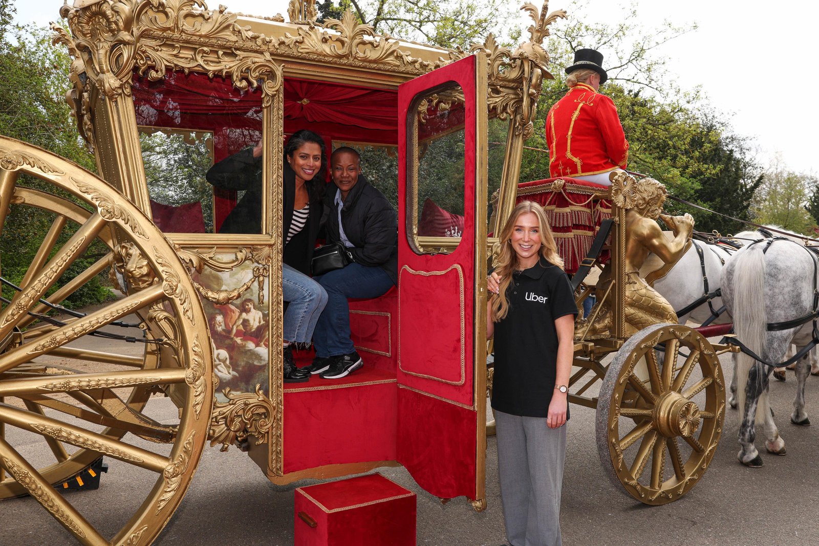 905299 - Dream About Riding A Horse Carriage – Spiritual and Psychological Insights